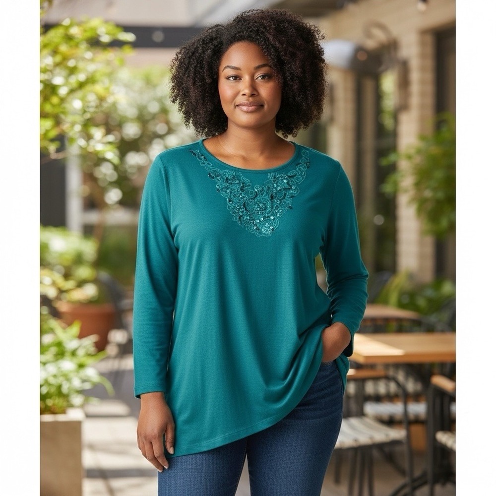 Chico's Women's Top Size 3 (XL) Teal‎ Embroidered Neckline 3/4 Sleeve Casual